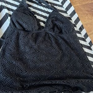 Bath suit lot size XL